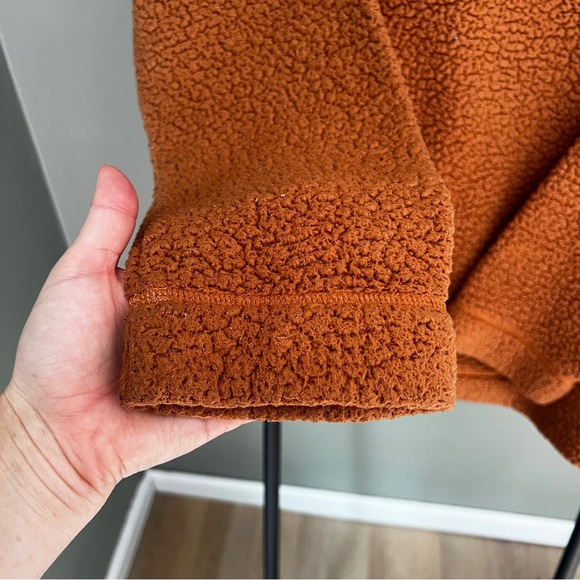 Aerie Sherpa Pullover - Picture 10 of 15